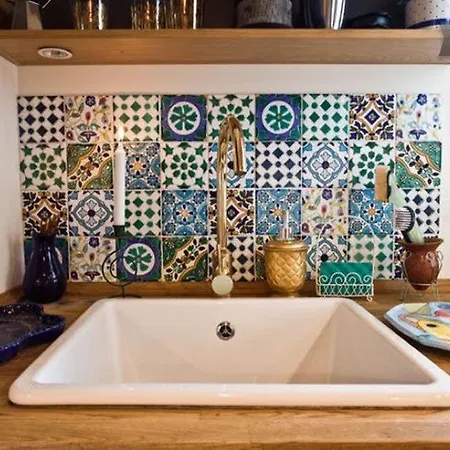 Tranquilla Stanza Zen Con Terrazza A Trastevere! Homestay Rome